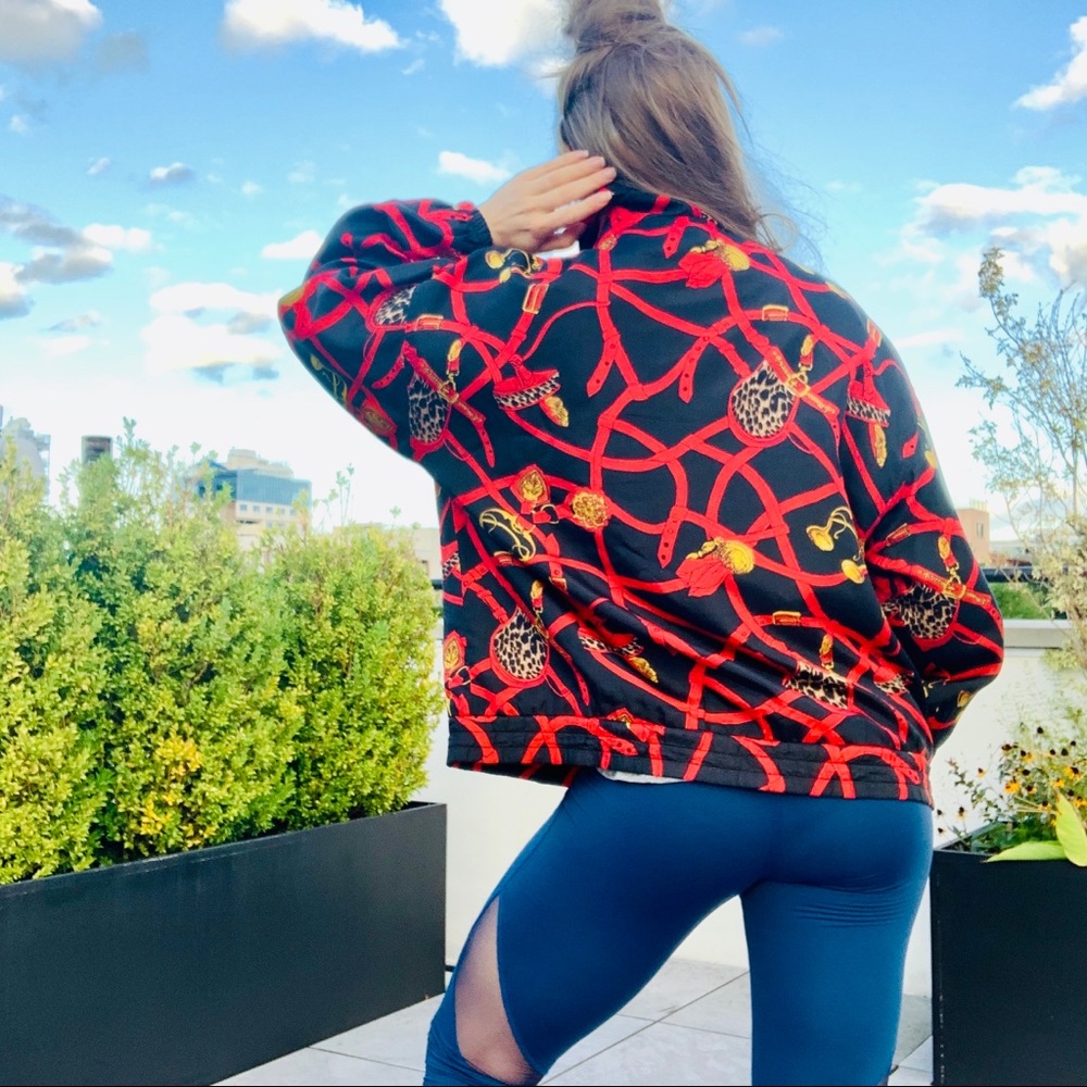 EVR Silk Gold Accessories Repeat Print True Vintage ZipUp Red Gold Bomber Jacket - Picture 3 of 17